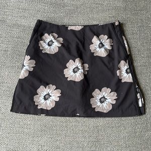 Golftini Skydiving Floral Print Performance Skort Size 2